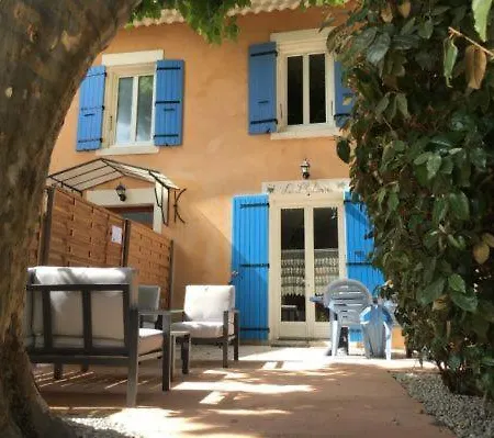 Gite Domaine Bastide Jourdan Bollene Exterior photo