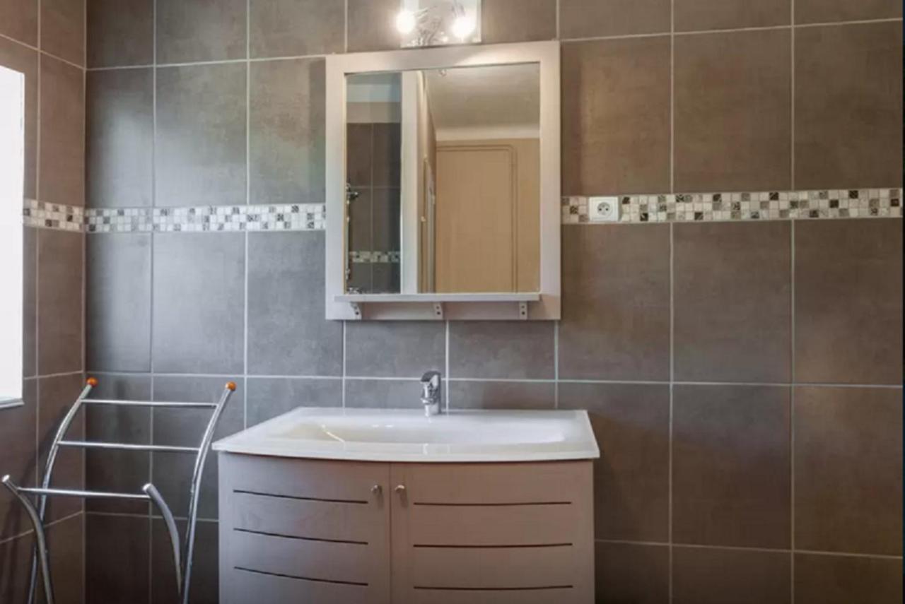 La Bastide Jourdan Hébergement de vacances *